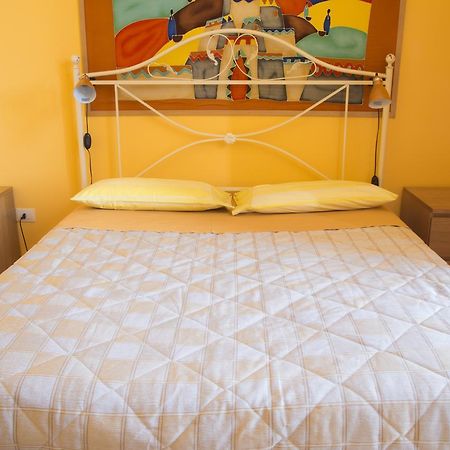 Al Centro E Meglio B&B Neapol Exteriér fotografie