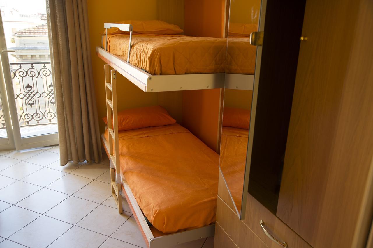 Al Centro E Meglio B&B Neapol Exteriér fotografie