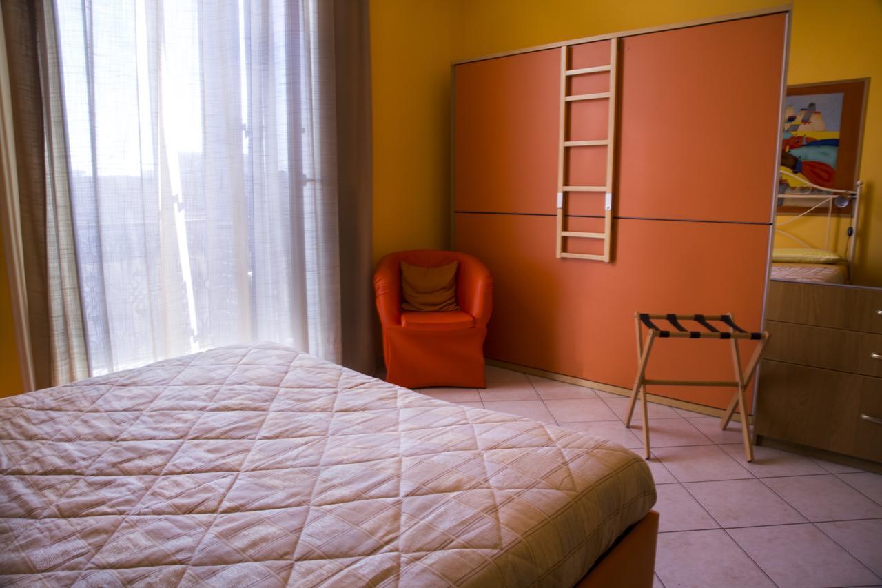 Al Centro E Meglio B&B Neapol Exteriér fotografie